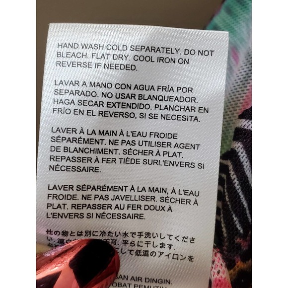 Bebe Women's Multicolor Round Neck Sleeveless Tiered Camisole Top Blouse Large - Picture 11 of 13